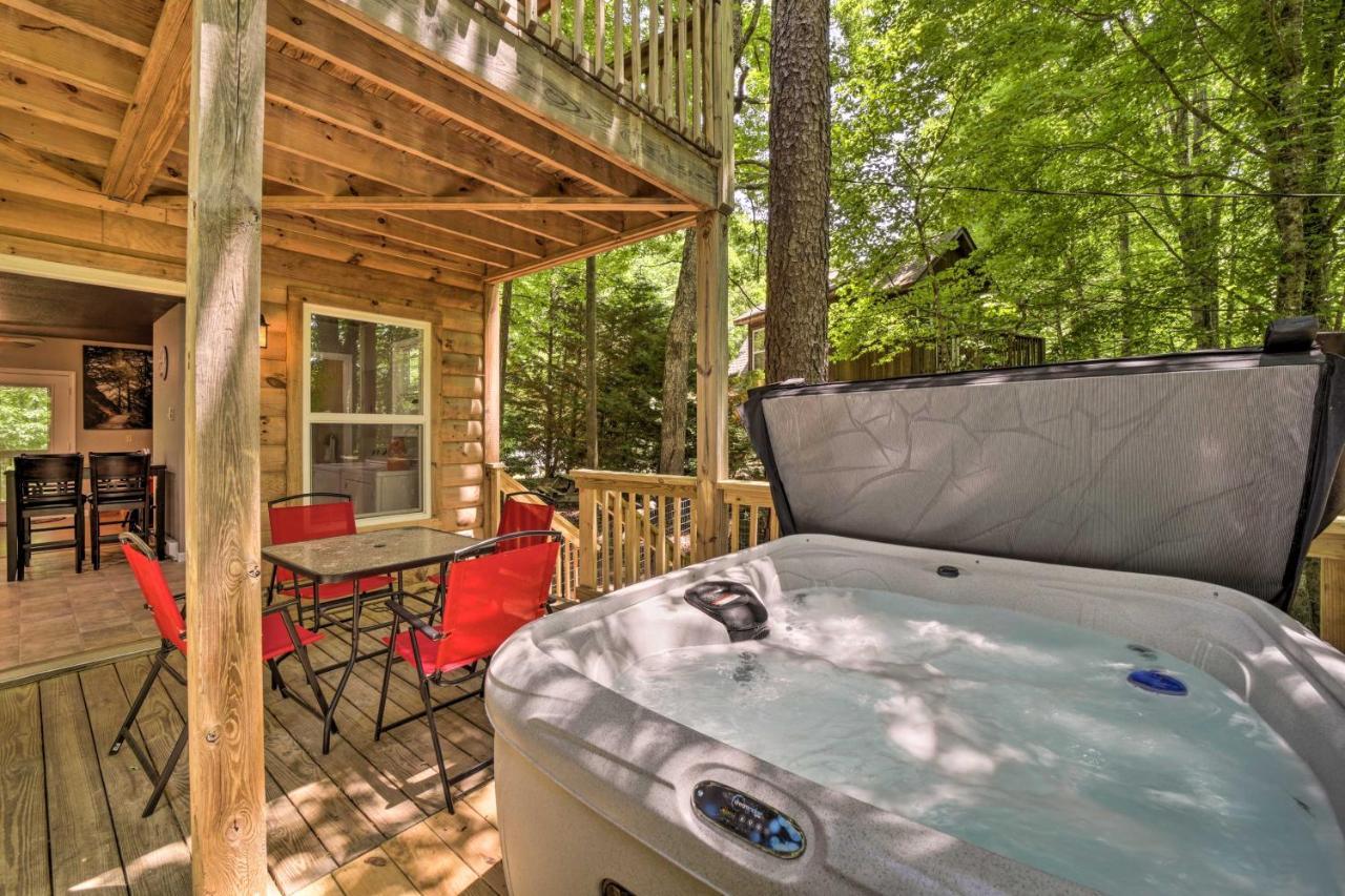Cozy Whittier Cabin And Yard And Hot Tub, Pets Welcome Екстериор снимка