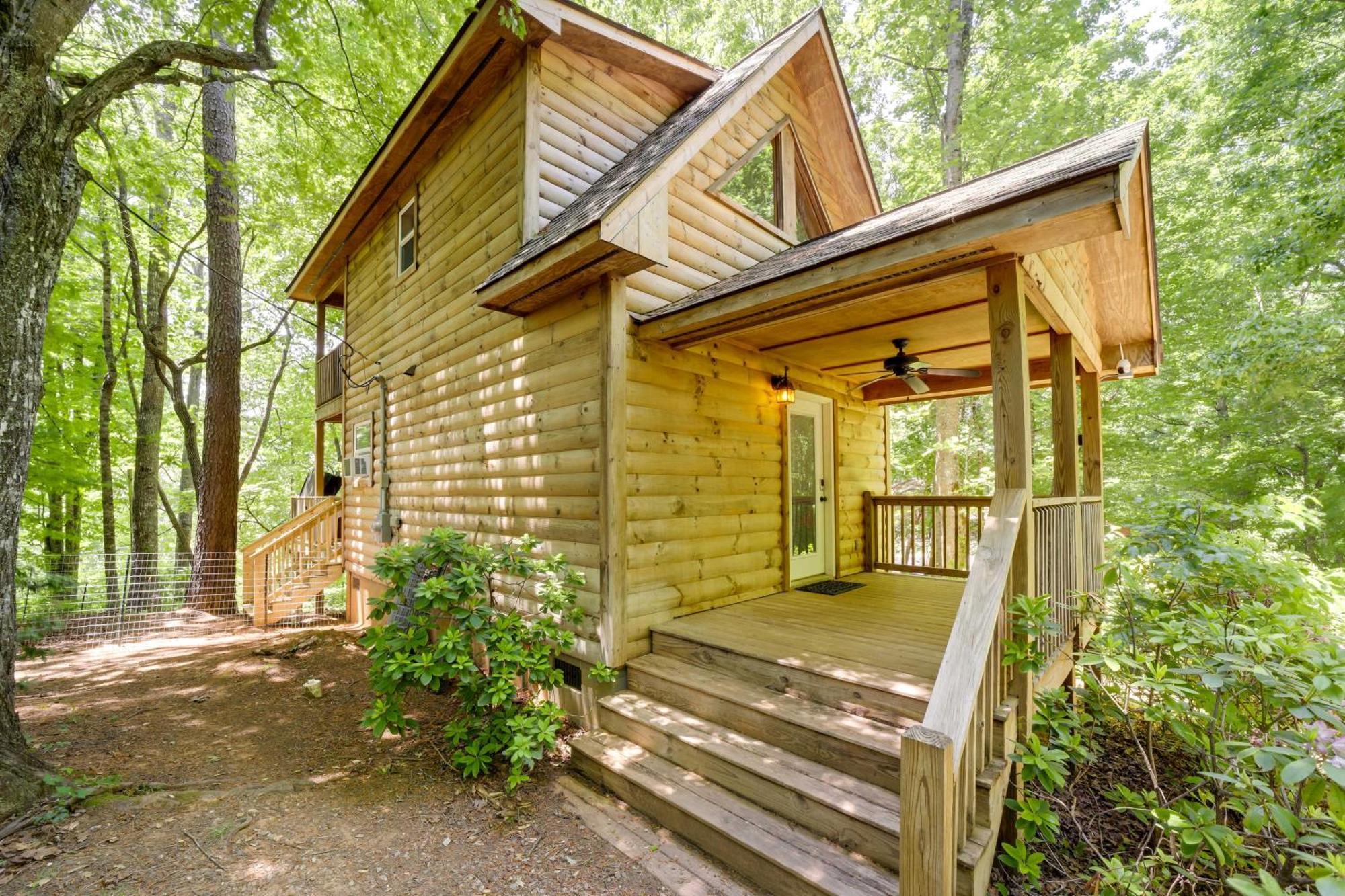 Cozy Whittier Cabin And Yard And Hot Tub, Pets Welcome Екстериор снимка